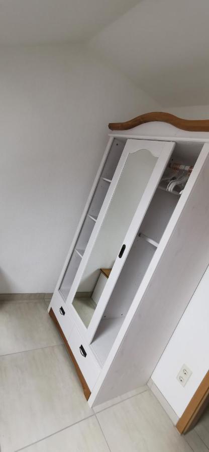 Ferienwohnung Sternenkieker Krummhörn エクステリア 写真
